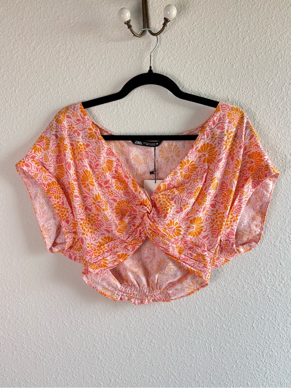 NWT Zara Twist Front Floral Linen Blend Crop Top